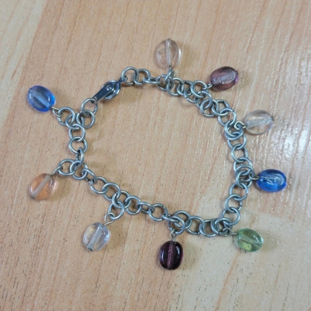 Beaded charm bracelet